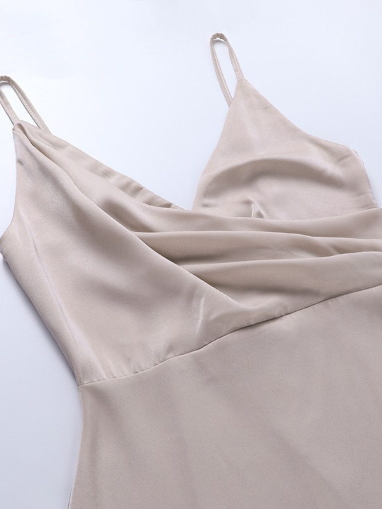 Victoire - Élégante robe satinée